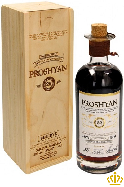Armenischer-Brandy-PROSHYAN-RESERVE-in-Holzkiste-40-Vol.-700ml-gourmet-baron